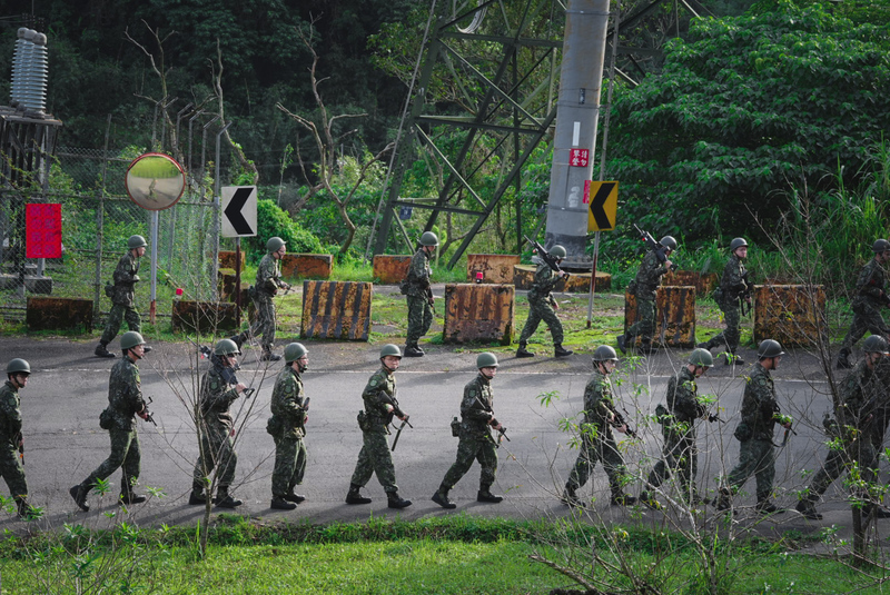北市後備旅政大教召 校園內行軍訓練
