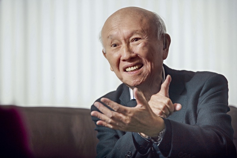 從流亡者到賺錢之神 邱永漢前半生自傳揭傳奇人生