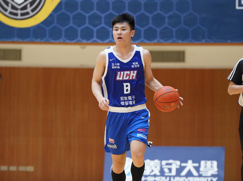 UBA健行大勝中原 連2戰得分破百