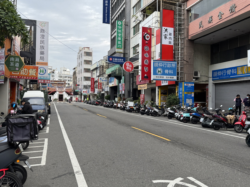 合庫彰營分行蟬聯彰化縣地王 每坪70.9萬元