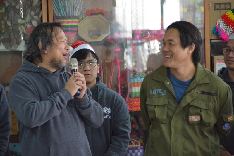 業者與十大傑青魏瑞廷關懷偏鄉 將推體育獎學金