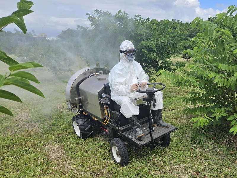 台東釋迦果園電動噴霧車 降噪無廢氣灑藥效果好