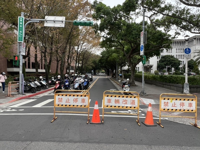 民眾黨自由廣場前集會 北市600警力維安