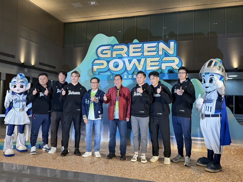 蔡明興：富邦金年終中位數逾8個月 期許股價登3位數