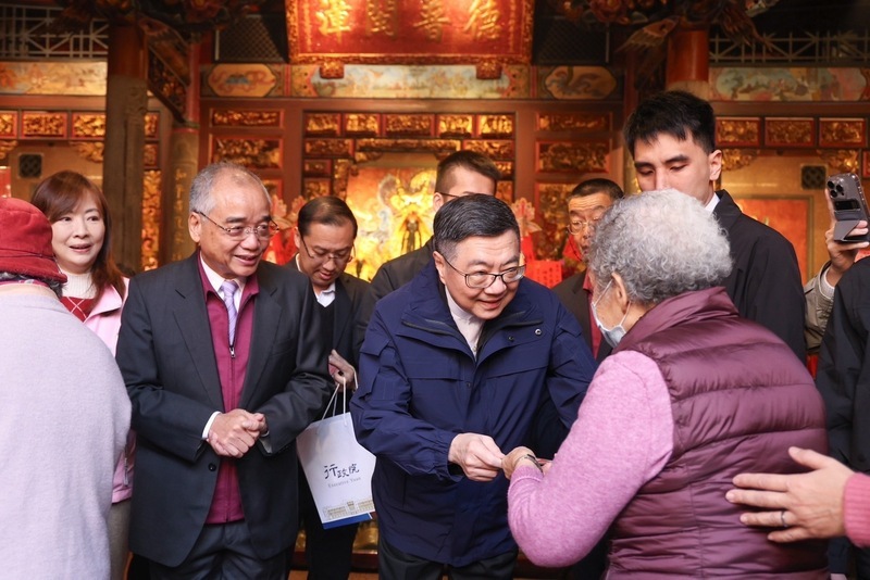 初二桃園廟宇參拜 卓榮泰：會全力促進朝野和諧