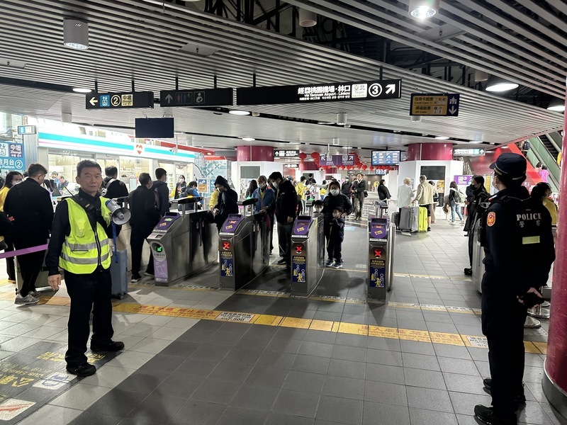 燈會精進疏運 桃市府：A18、A19站3至5分鐘可出站