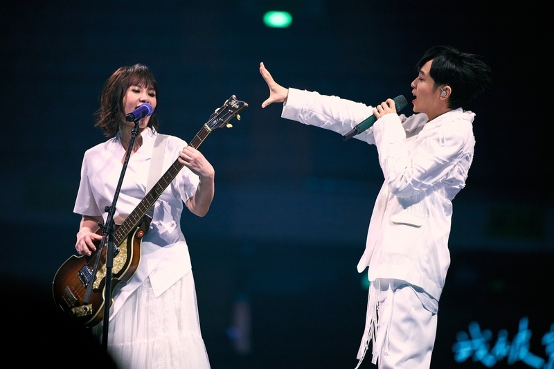 蘇打綠4面台小巨蛋開唱 阿龔照片驚喜惹哭青峰