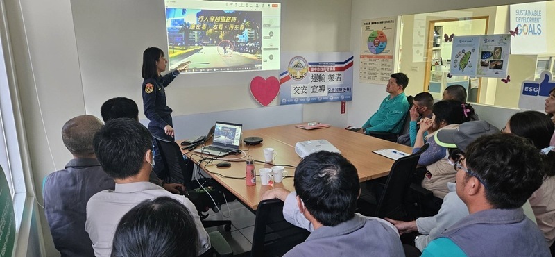 宣導大型車駕駛交通安全觀念 中市警辦教育講習