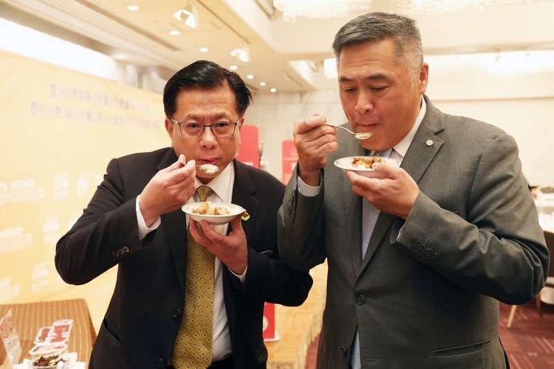 台灣農村好物攜手味千拉麵 滷肉燥軟袋罐頭銷日