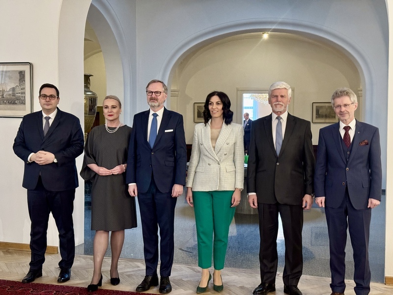 捷克政府高層召開特別會議 強化國防續挺烏克蘭