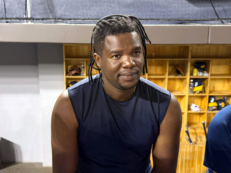 兄弟開季洋投競爭 德保拉自信：相信老闆知道怎麼選