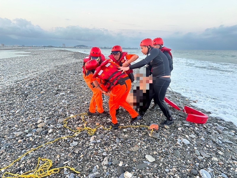 花蓮單日2起溺水事故 岸巡馳援1獲救1不治