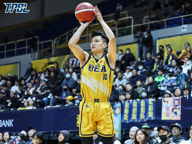TPBL謝亞軒飆6記三分彈 特攻擊垮夢想家