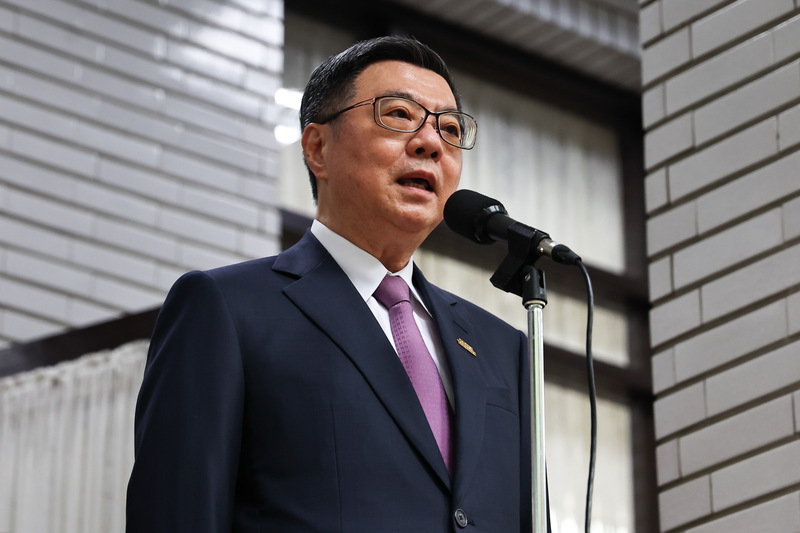 陸配小微涉武統言論未離境 卓榮泰：續依法執行