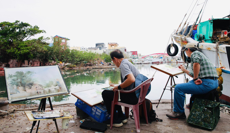 屏東繪漁港景致 千名畫友共度藝術假期