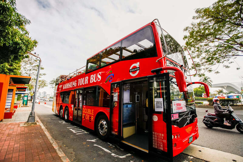 台東推雙層巴士旅遊 享受南迴線山海美景