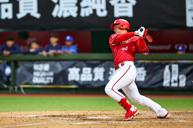 劉基鴻敲超前安助龍3連勝 前面有朱育賢很安心