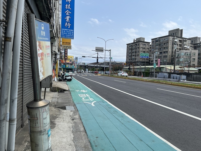 民眾違停挨罰提塗銷人行道 議員籲竹市府別退讓