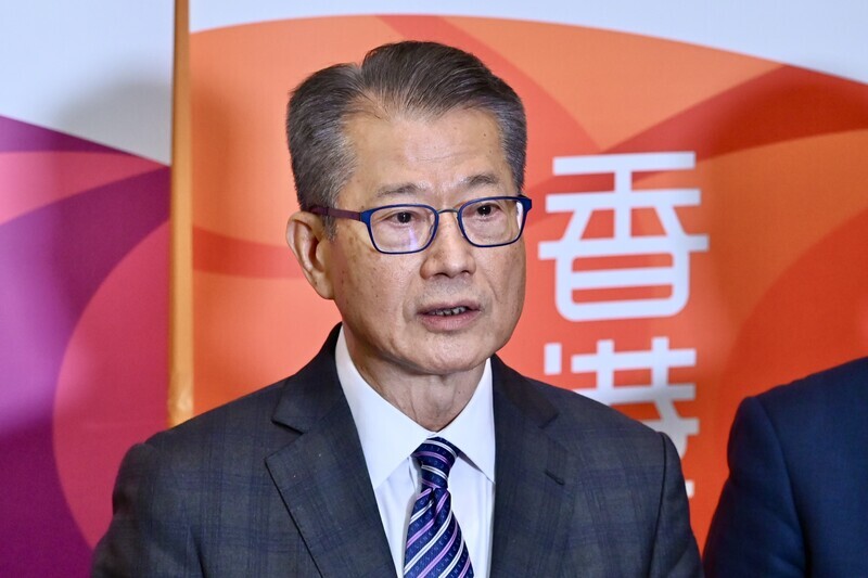 港官員警告股市波動 間接否定對美關稅報復