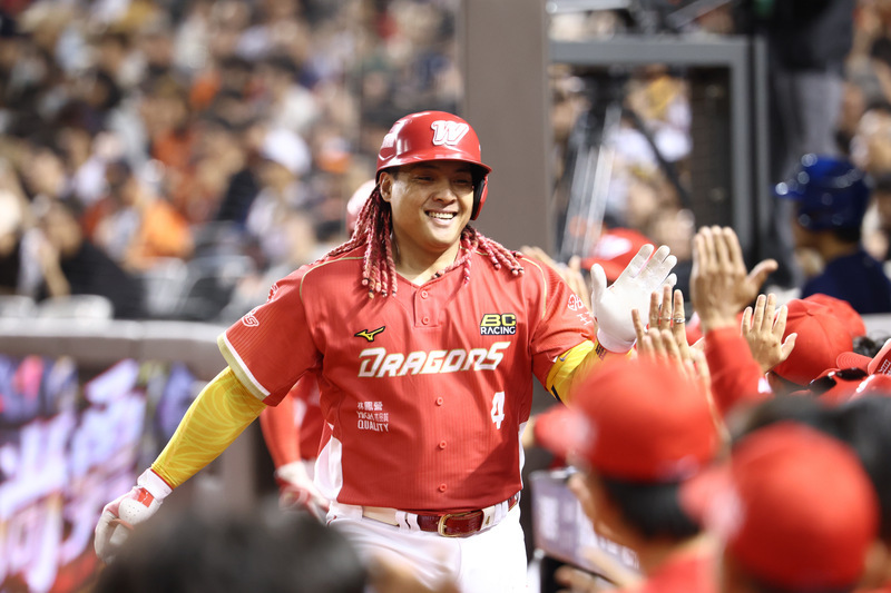 吉力吉撈．鞏冠開轟奪MVP 改善阻殺葉君璋有期待