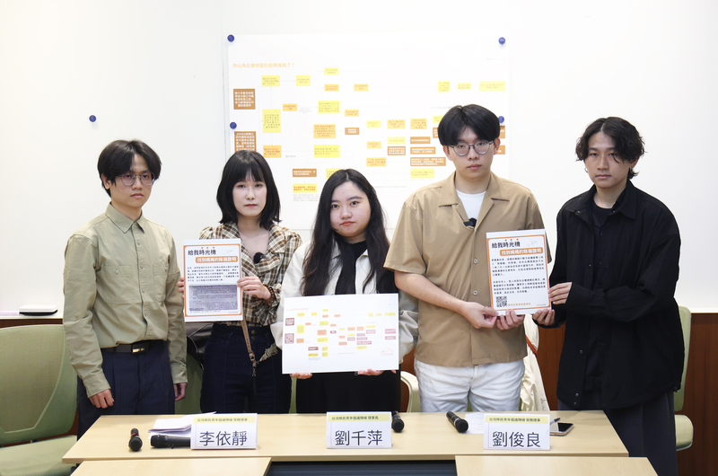 陸配補件喪失原籍證明 移青陣：期限應延長為1至2年