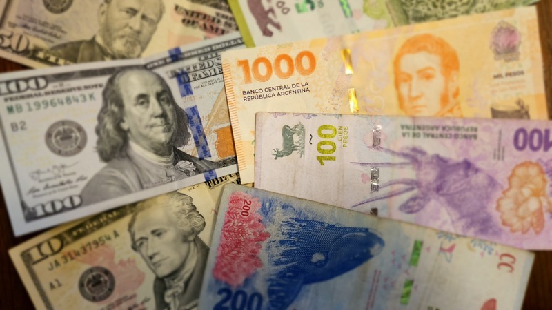 阿根廷匯率自由化啟動首日 市場反應溫和