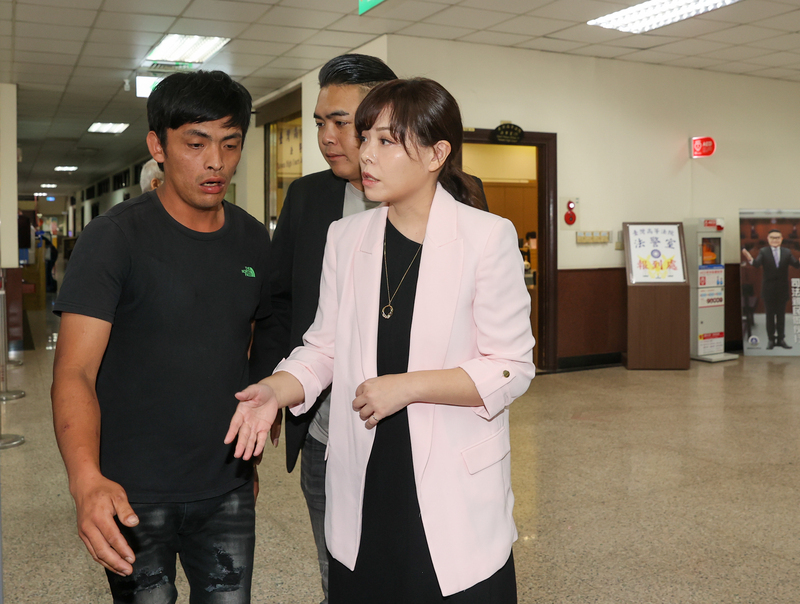 高虹安涉詐領助理費案釋憲不受理 高院續審