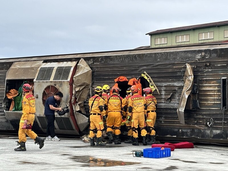 花蓮城鎮韌性演習模擬中國威脅 徐榛蔚林飛帆與會