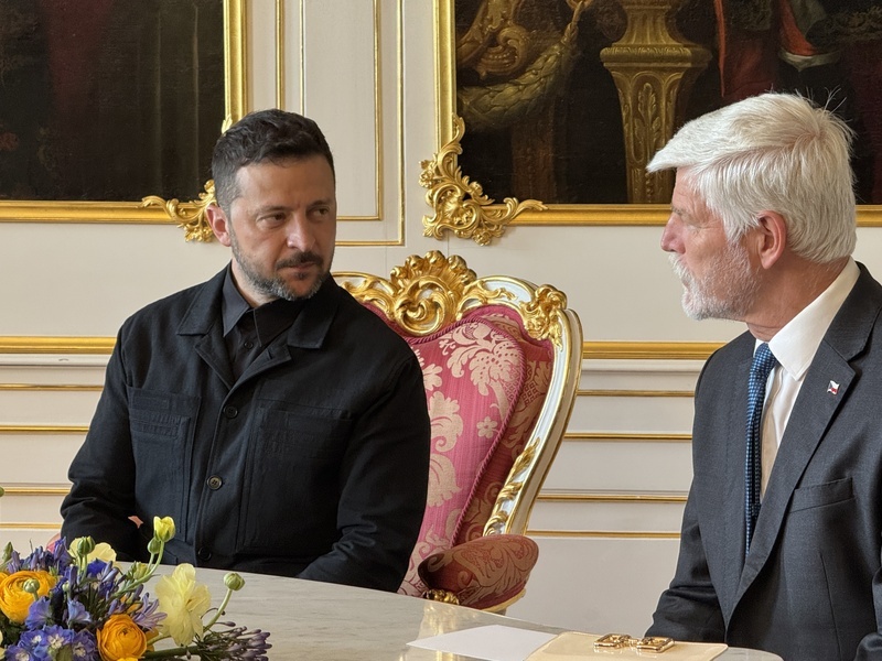 澤倫斯基訪捷克受隆重接待 強化軍援與重建合作