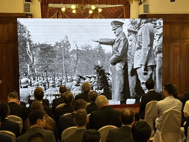 朱立倫批總統像希特勒 政院：比喻非常不恰當