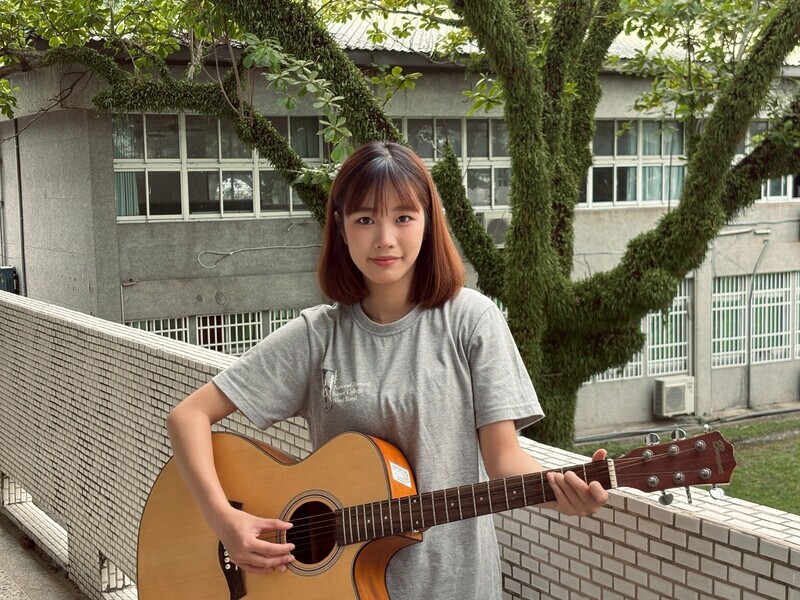 彈吉他的手也能砌磚 偏鄉女孩考取國立土木科