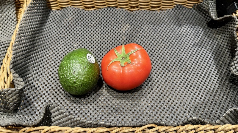 7旬翁自稱新北前警官 涉偷兩個水果遭逮送辦