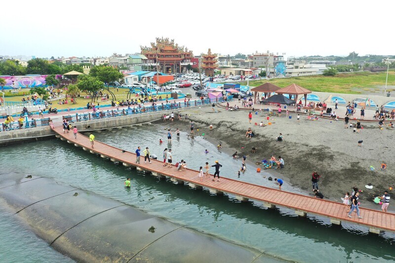 高市彌陀海岸光廊 打造無障礙水域年底完工