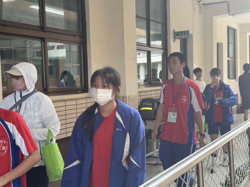 國中會考英語科融入國際事件 考生：著重單字量