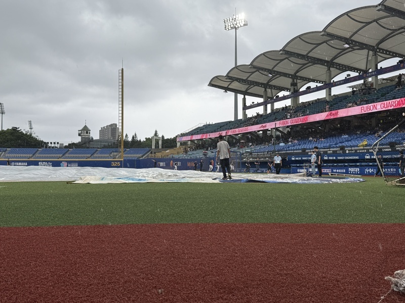 中職悍將、龍隊比賽雨勢影響 延至6/29新莊補賽