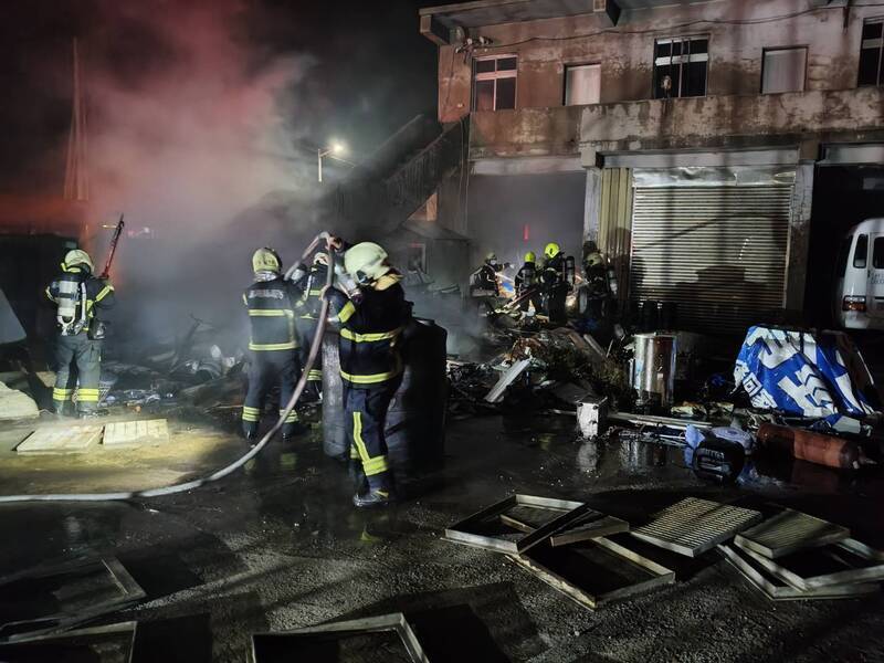 澎湖馬公某停車場2起火警 及時撲滅未釀災