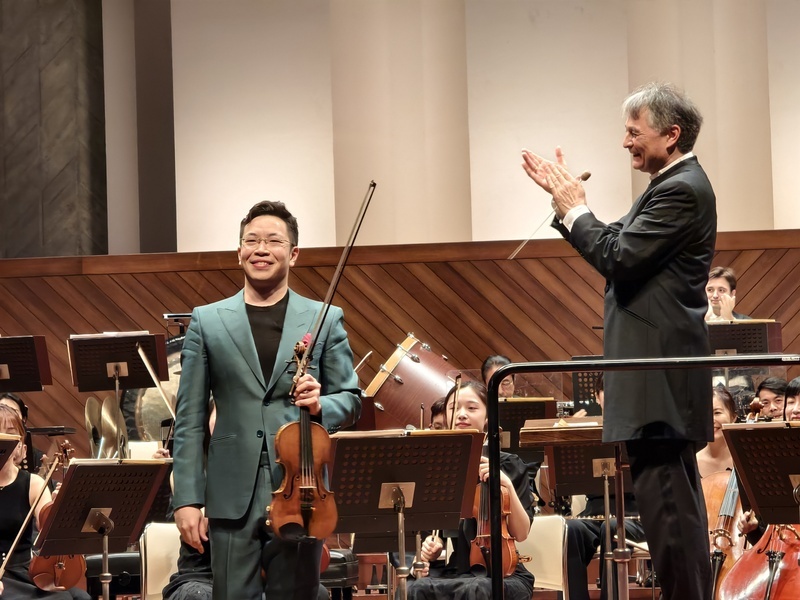 NSO日本巡演首站 黃俊文酣暢琴音折服熊本觀眾