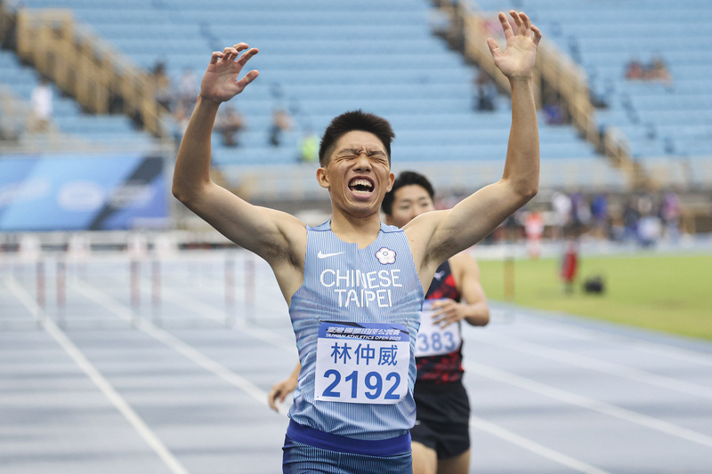 台灣國際田徑公開賽 林仲威400跨欄奪冠創個人最佳