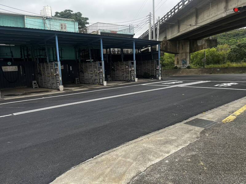 竹北環北路2段路面劣化嚴重 鐵路橋下區域完成重鋪