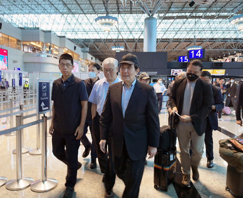 馬英九率學員訪陸 盼兩岸青年互相學習有助和平