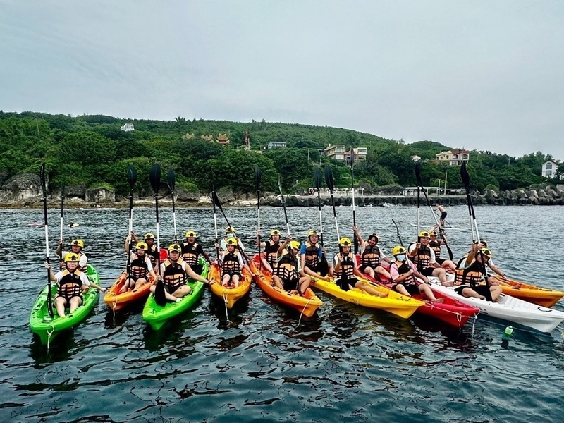 屏東特教校攜潮州高中 戶外融合教育體驗獨木舟