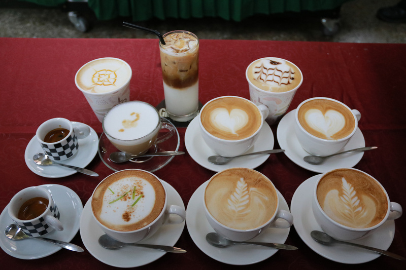 長榮女中課外培訓 4生獲專業咖啡師中階認證