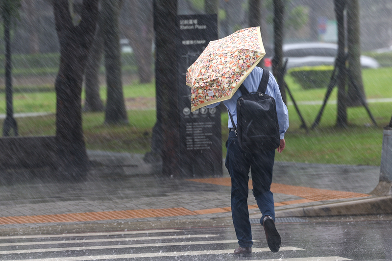 南高屏及北市山區防豪雨 台中以北有局部大雨