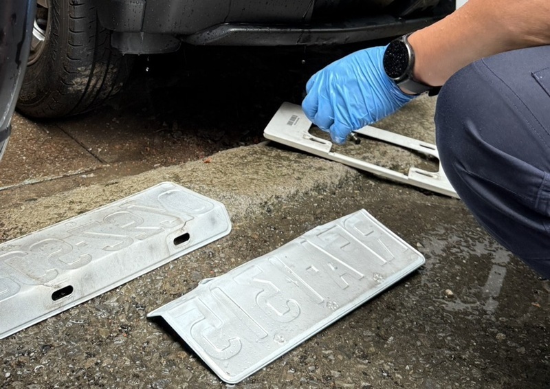 雙和罷團宣傳車車牌遭拗損 警獲報迅速偵破