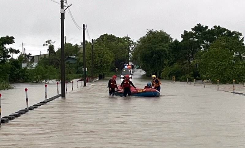 嘉南豪大雨頻繁　卓榮泰指示陳金德率隊視察