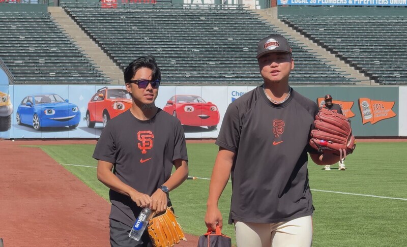 鄧愷威手套繡國旗感念台灣 父親節謝謝爸爸支持