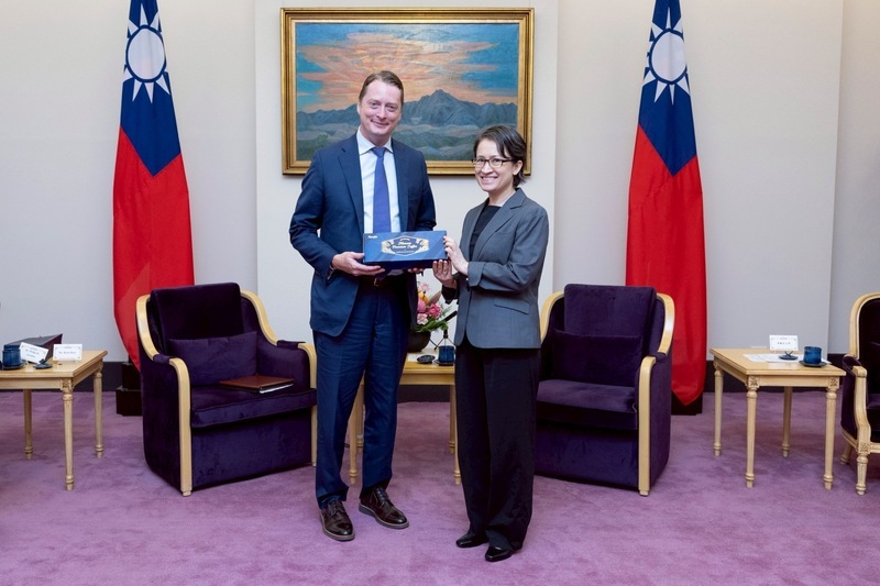 副總統：總統加速國防改革　確保台灣安全延續民主