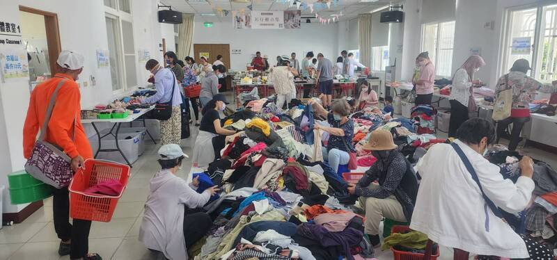 澎湖家扶衫仔櫥市集　尋寶兼做公益