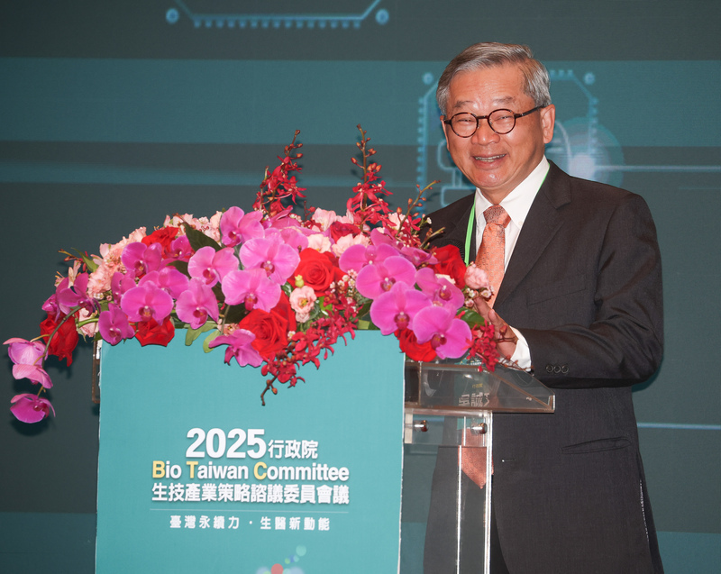 吳誠文：成立健康數據服務公司　緯創廣達等將加入