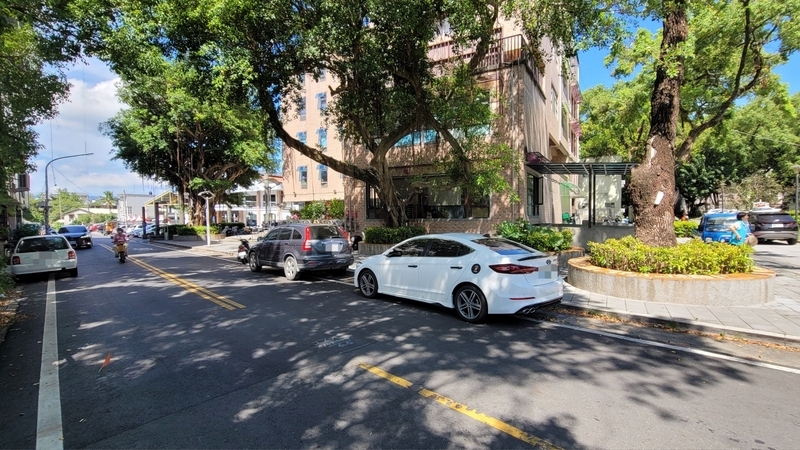 南投埔里六合路白線成違停熱區 公所研議改黃線